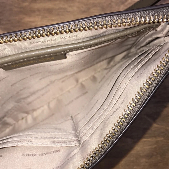 Michael Kors small tan mini handbag/purse - Picture 5 of 10